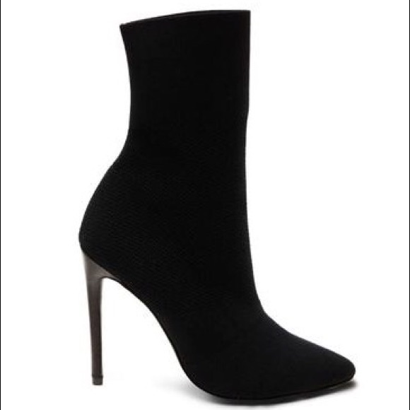 Steve Madden Shoes - Steve Madden Sock Bootie